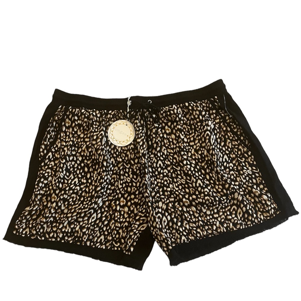 NWT Umgee shorts 1x stretch drawstring animal print black plus size pull on soft
